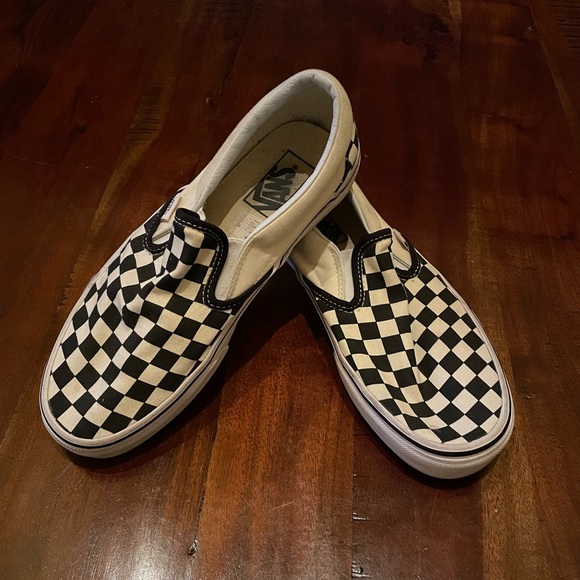 checkered vans womens 8